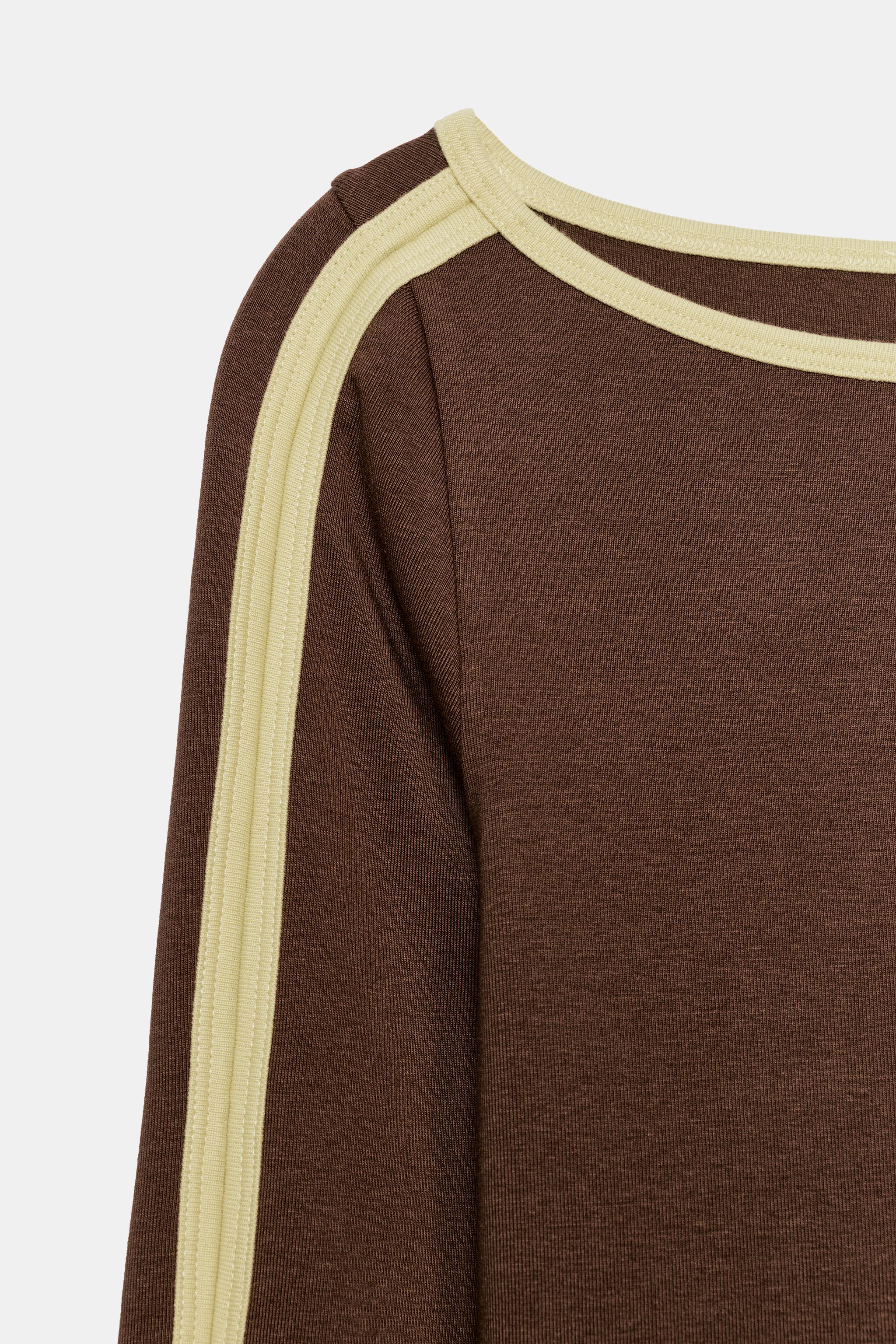 SIDE STRIPE T-SHIRT